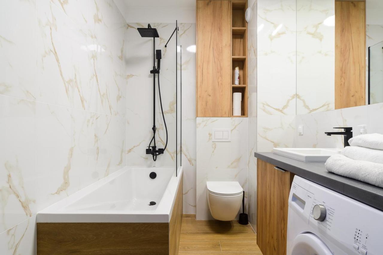 Lumina Premium Apartments With Parking Lodz  Luaran gambar
