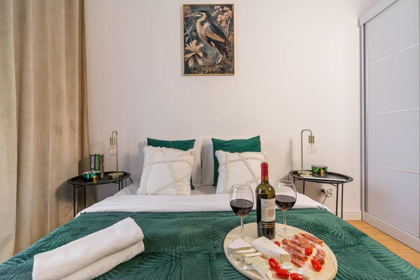 Lumina Premium Apartments With Parking Lodz  Luaran gambar